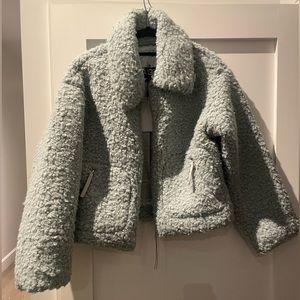 UGG Women’s Maeve Sherpa Jacket, Blue — Size M